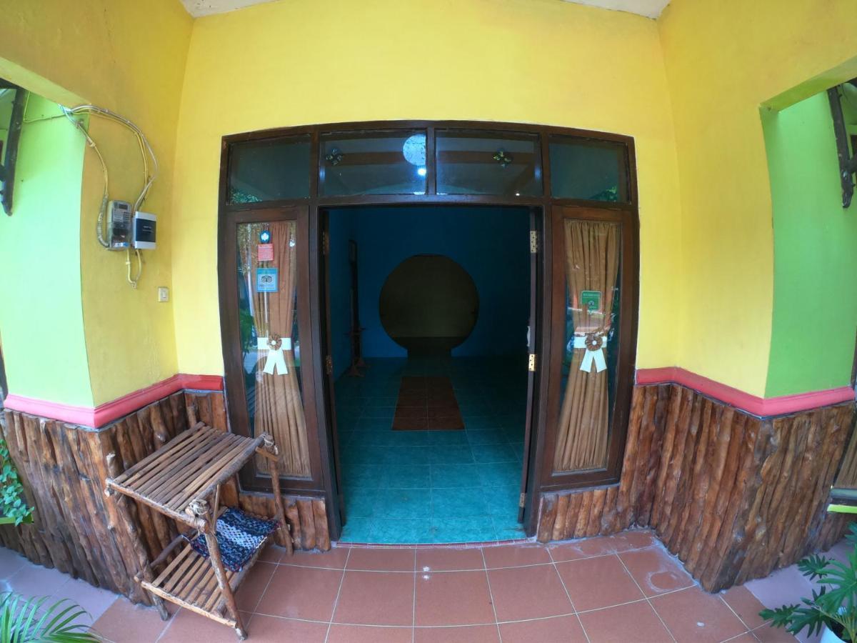 Owl Hostel การีมุนยาวา ภายนอก รูปภาพ