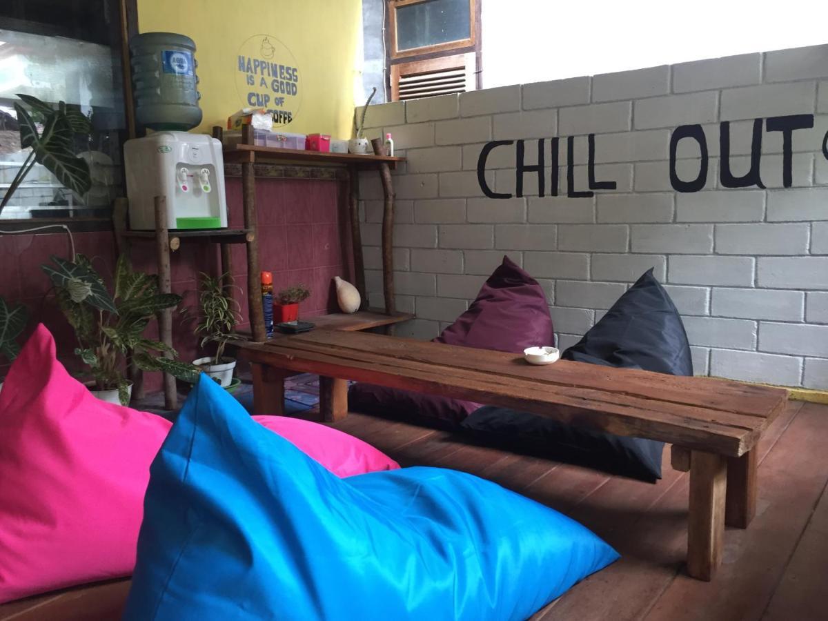 Owl Hostel การีมุนยาวา ภายนอก รูปภาพ